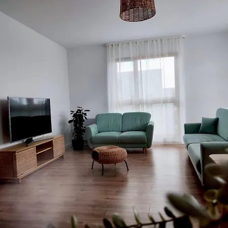 Apartament Near The Sea