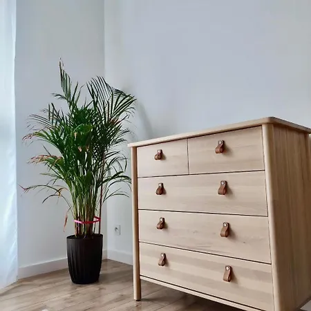 Apartament Near The Sea *